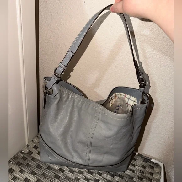 Coach Gray Leatherware Shoulder Bag Bucket Hobo Tattersall Plaid lining Z17197 - Picture 6 of 16